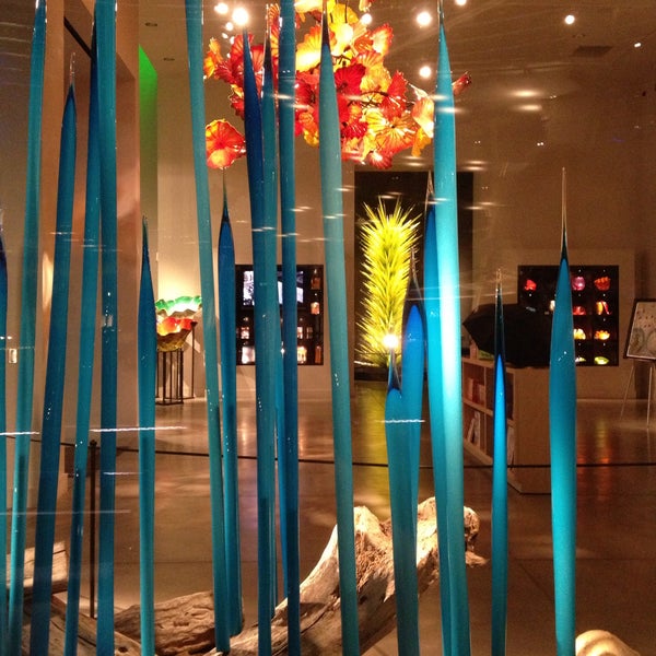 the Gallery featuring Dale Chihuly (Now Closed) Art Gallery