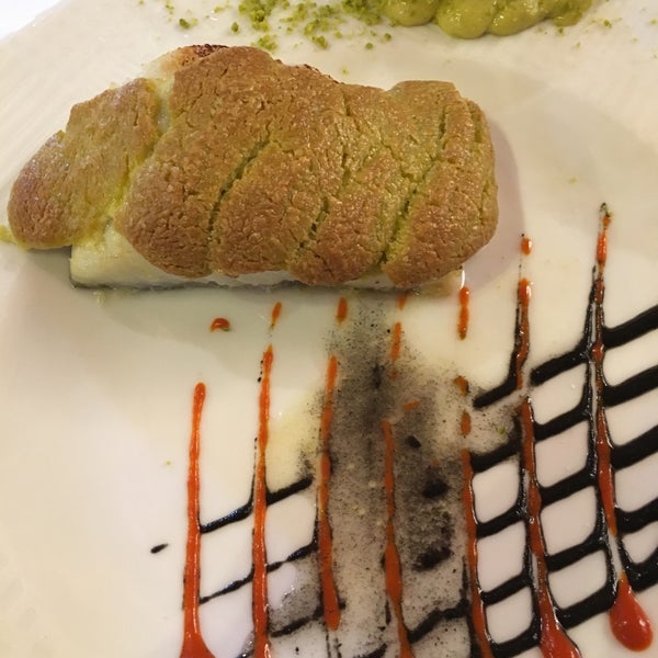 Снимок сделан в Restaurante La Portada del Mediodía пользователем Marita B. 1/22/2017
