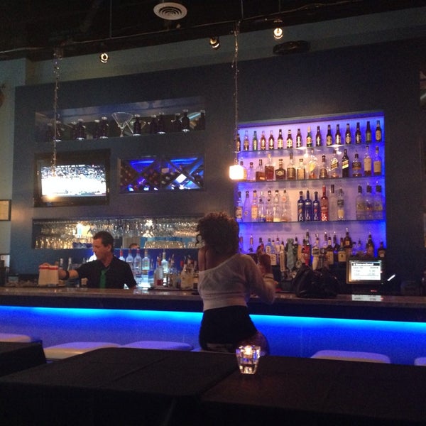 รูปภาพถ่ายที่ Ice Martini Bar โดย Greg O. เมื่อ 3/15/2014