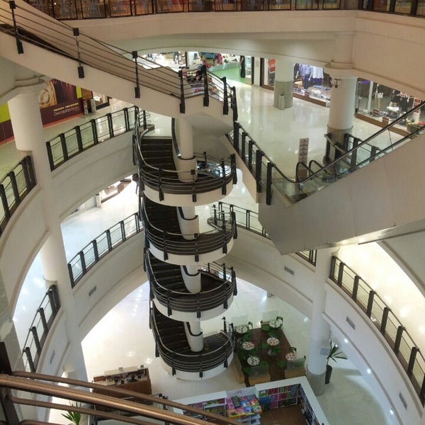 Shopping West Plaza Shopping Center em São Paulo