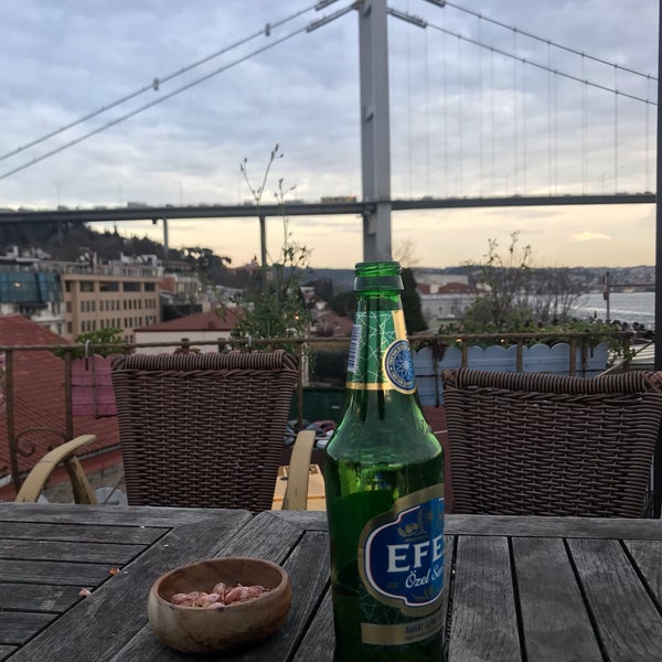 Das Foto wurde bei Epope Cafe von Büşra A. am 1/30/2019 aufgenommen