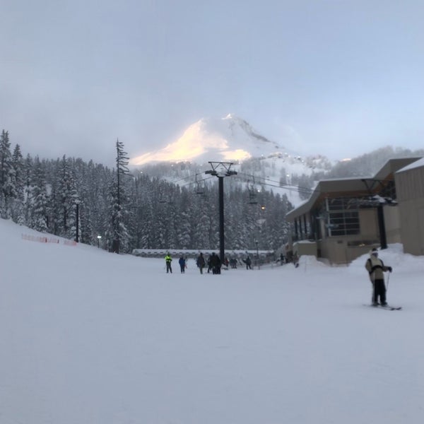 Das Foto wurde bei Mt. Hood Meadows Ski Resort von Ivan L. am 1/9/2022 aufgenommen