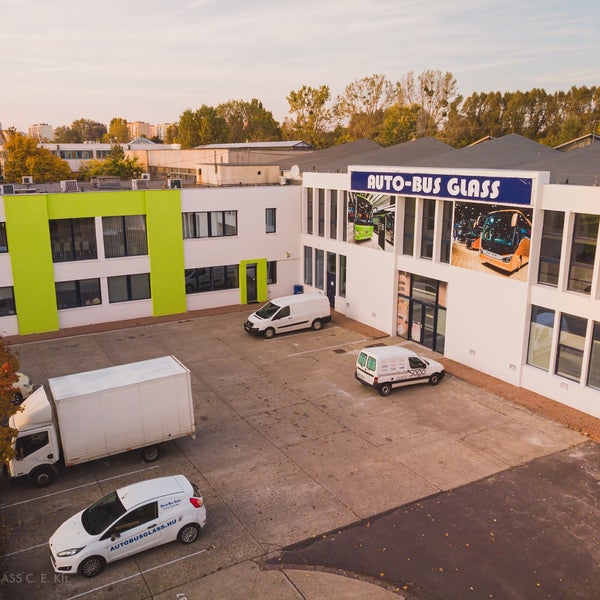 AUTOBUS GLASS Central Europe Kft. (Start Center) Gyömrői út 115.