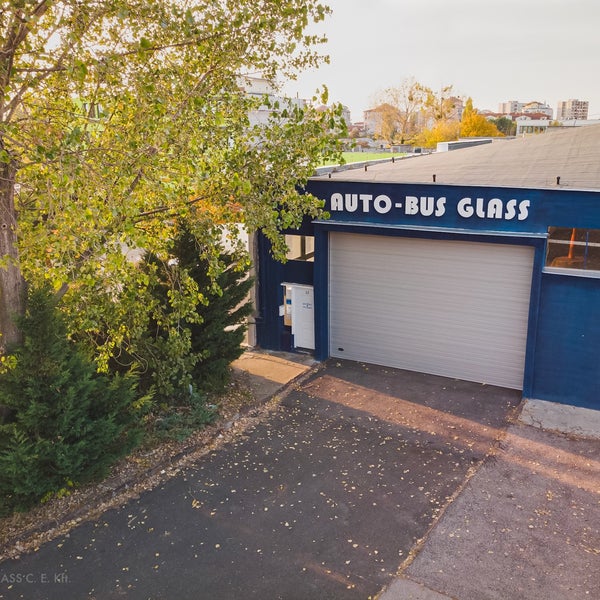 AUTOBUS GLASS Central Europe Kft. (Start Center) Gyömrői út 115.