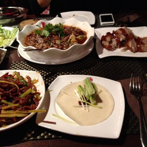 Red Chilli Chinese Restaurant 红椒京川菜馆 403419 Oxford Rd.