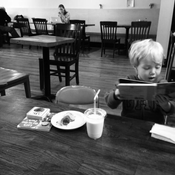 Great espresso drinks and croissants - and wonderful children's play and reading corner