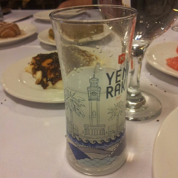 Foto scattata a Adanalı Hasan Kolcuoğlu Restaurant da Nazmiye S. il 12/26/2014
