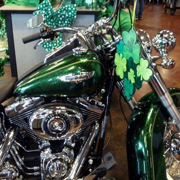 Photo taken at Gateway Harley-Davidson by Suzy A. on 3/16/2013