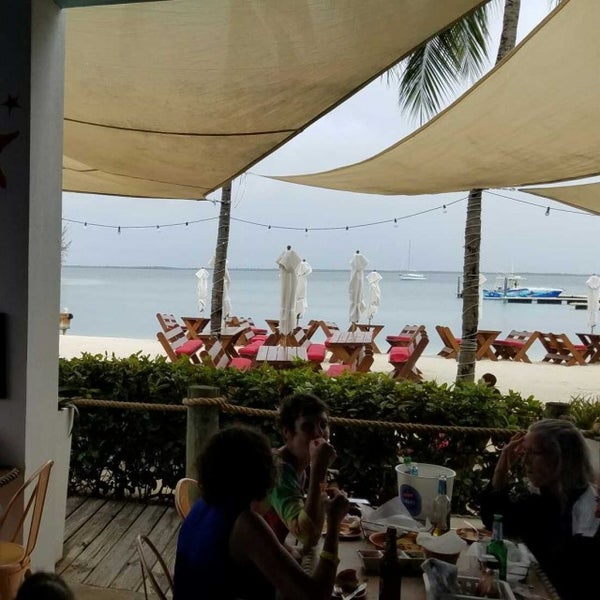4/21/2017에 Brian M.님이 Kaibo restaurant . beach bar . marina에서 찍은 사진