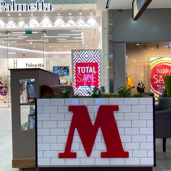 Foto tirada no(a) MEGA Mall por Elizabeth em 1/30/2022