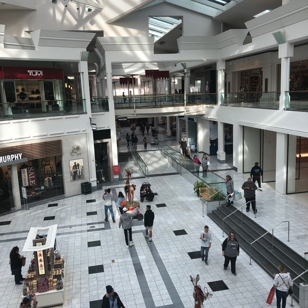 The Mall at Green Hills, Readers' Poll