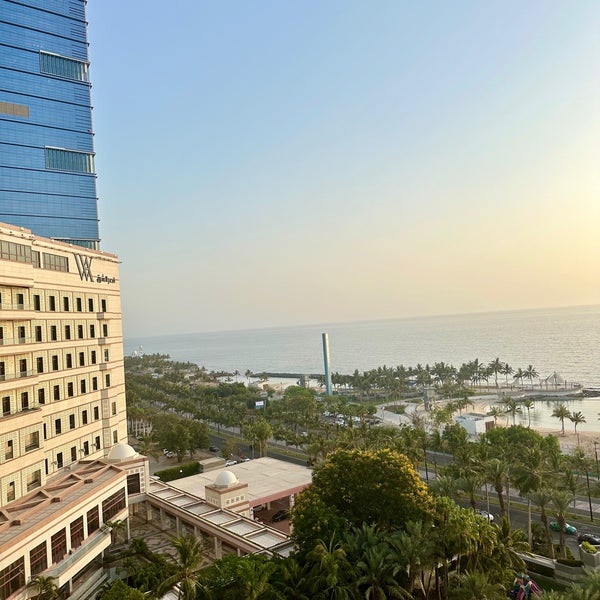 Foto scattata a Jeddah Hilton da Saeed il 5/19/2024