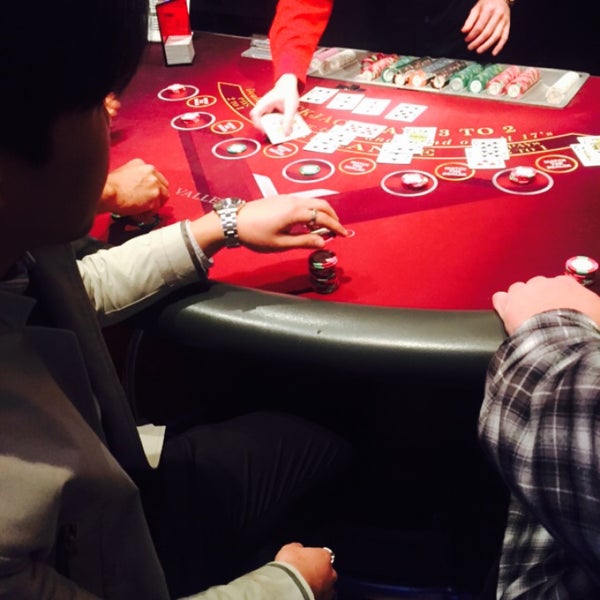 Foto tomada en Valley Forge Casino Resort  por JiMin L. el 3/28/2015