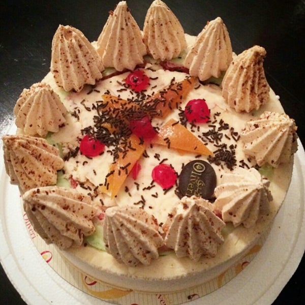 Oliveri Ice Cream Shop In المعاريف