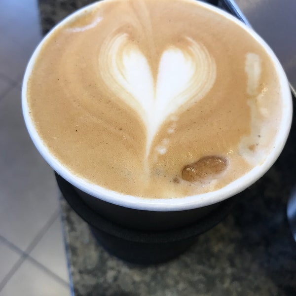 10/18/2017にVicky W.がPeet&#39;s Coffee &amp; Teaで撮った写真
