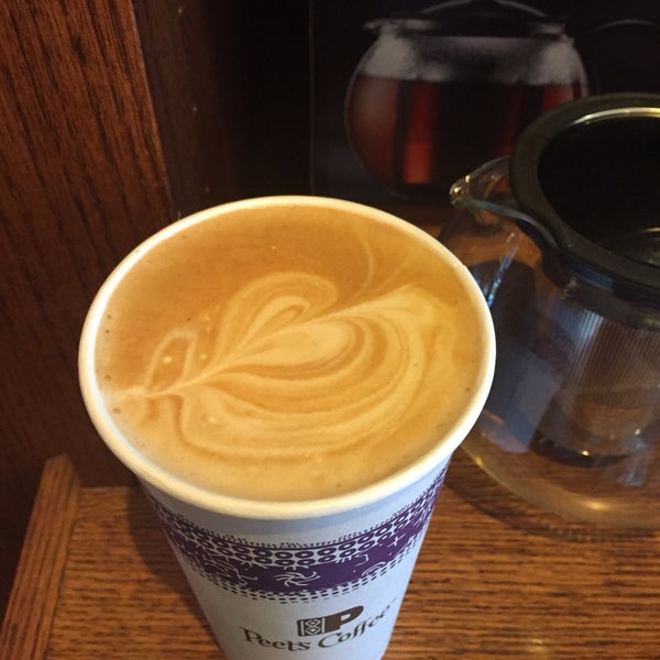4/19/2017にVicky W.がPeet&#39;s Coffee &amp; Teaで撮った写真