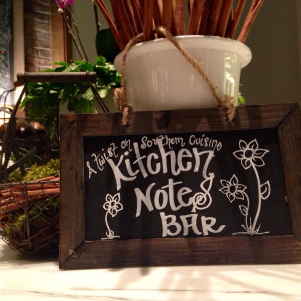 2/2/2014 tarihinde Melisa S.ziyaretçi tarafından Kitchen Notes'de çekilen fotoğraf