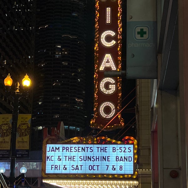 10/8/2022에 David S.님이 The Chicago Theatre에서 찍은 사진