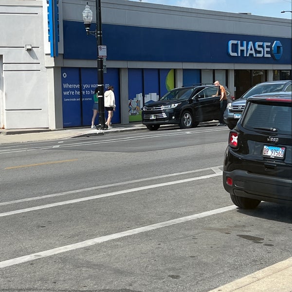 Chase Bank Lake View East 10 tips from 1117 visitors