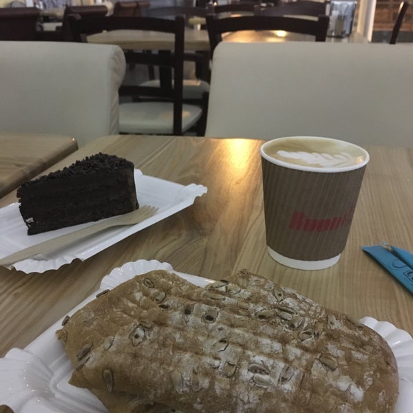 Кафе анри