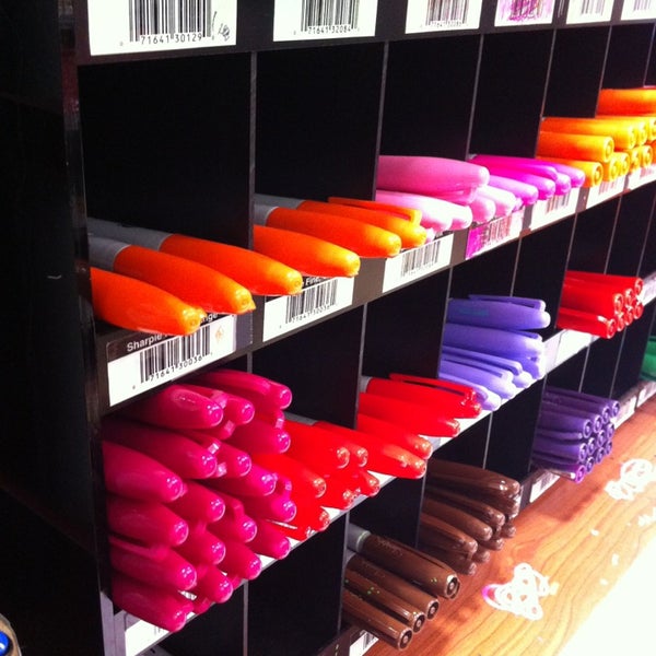 DeSerres Edmonton Arts and Crafts Store in Edmonton