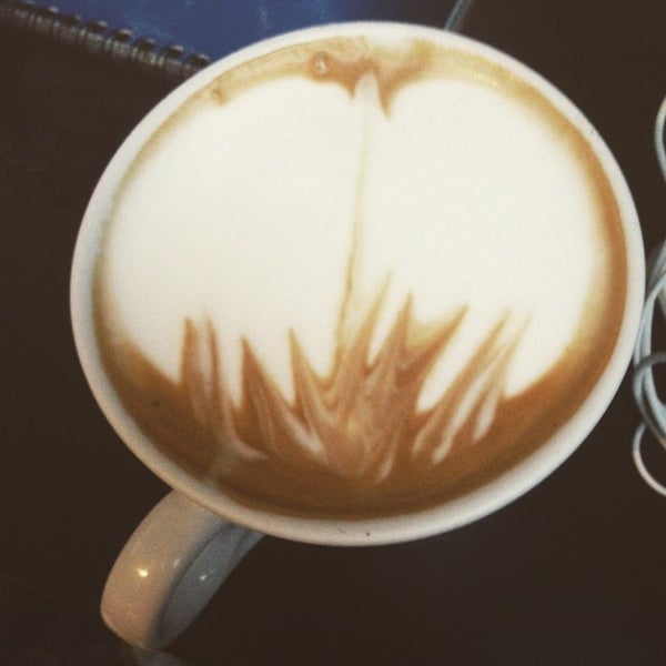 Photo taken at SP Gaming Net Station - Coffee SPot by Nikos S. on 9/11/2015