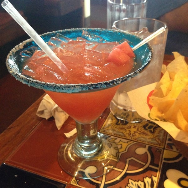 Photo taken at Chili&#39;s Grill &amp; Bar by Iris C. on 7/13/2013