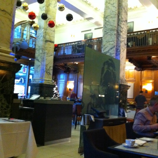 Photo prise au The Scotsman Hotel par Ian M. le11/25/2012