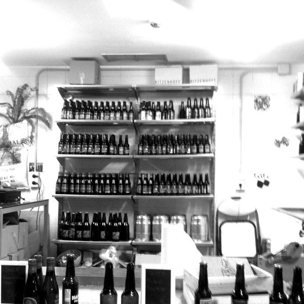 3/30/2013에 Kiki F.님이 Cervezas Taifa에서 찍은 사진