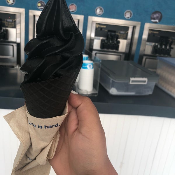 Foto scattata a Sub Zero Ice Cream da A il 6/13/2019