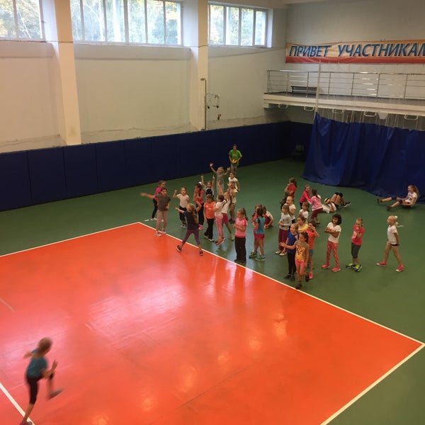 Спортивная школа 2 калининского района. СДЮСШОР 1 Калининского района. СДЮШОР Калининского района на Брянцева. СДЮСШОР Калининского района Санкт-Петербурга. Спортивная школа 1 Калининского района.