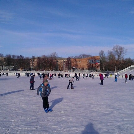 Каток локомотив москва