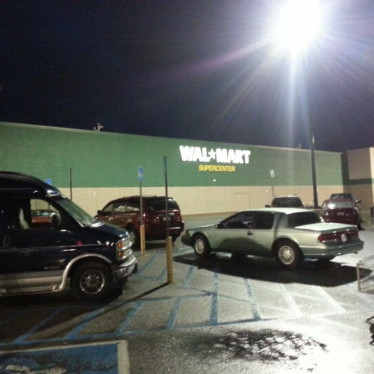 Walmart Supercenter Columbus'ta Hipermarket
