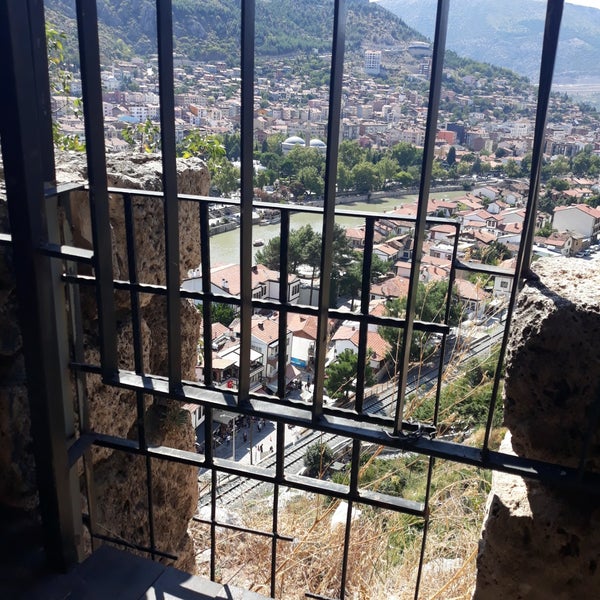 Das Foto wurde bei Kızlar Sarayı Kafe von Uğur E. am 9/13/2019 aufgenommen
