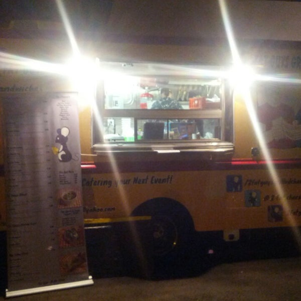2 Fat Guys Grilled Cheese Food Truck in Phoenix