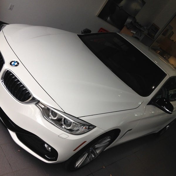 7/26/2014 tarihinde BMW F.ziyaretçi tarafından BMW of Freehold'de çekilen fotoğraf