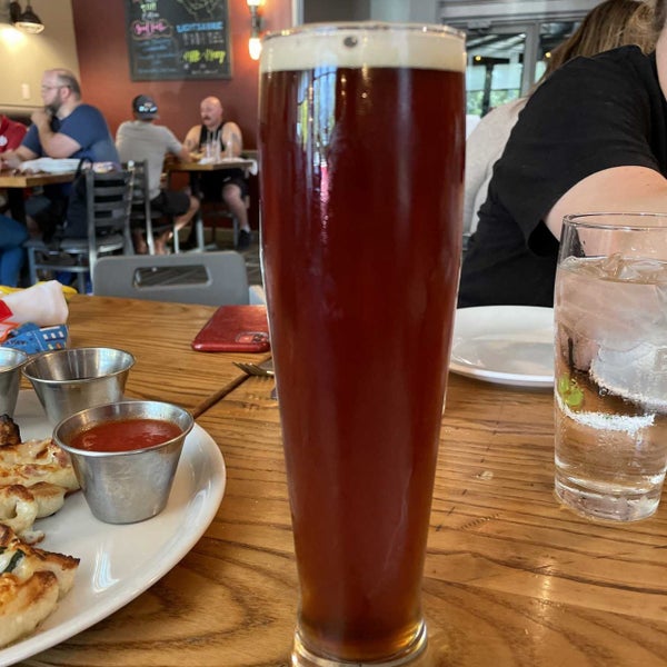 Peel Pizza and Brewing Co. Pizzeria in O'Fallon