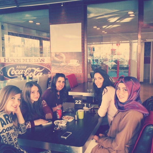 4/4/2015にBüşra M.がOsmanlı Kebap &amp; Caffė Latteで撮った写真