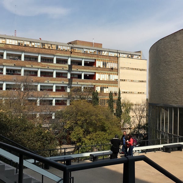 Photo prise au UNAM Facultad de Medicina par Sandra S. le1/19/2018