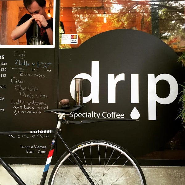 7/9/2015 tarihinde Ariadna C.ziyaretçi tarafından Drip Specialty Coffee'de çekilen fotoğraf