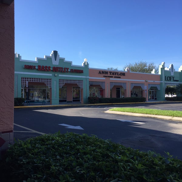 Naples Outlet Center 3 tips