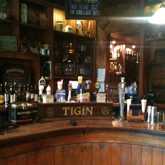 4/22/2011にMorgan G.がTigin Irish Pubで撮った写真