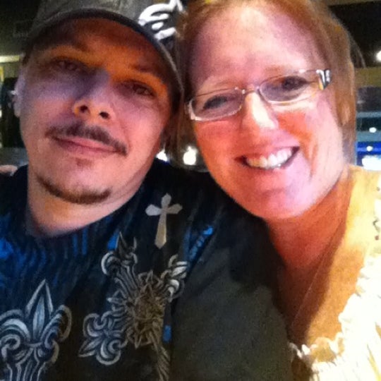 Photo taken at Chili&#39;s Grill &amp; Bar by Amber K. on 3/25/2012