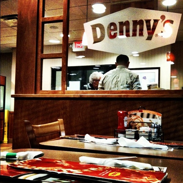 Photo taken at Denny&#39;s by Marissa M. on 3/8/2012