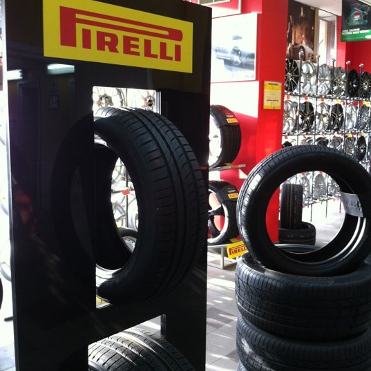 Пирелли центр народного ополчения 32. Пирелли центр москва. 32. Пирелли центр народного ополчения 32. Пирелли центр народного ополчения 32.