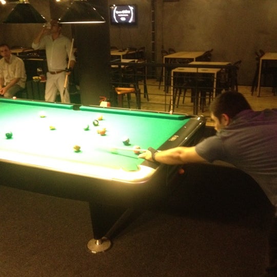 Das Foto wurde bei Pool Masters Pub von Cihan am 9/4/2012 aufgenommen