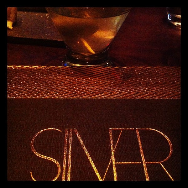 4/8/2012에 Dean B.님이 Silver Restaurant &amp; Lounge에서 찍은 사진