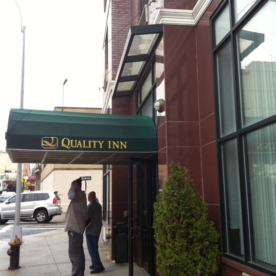 Photos At Quality Inn Long Island City Ny