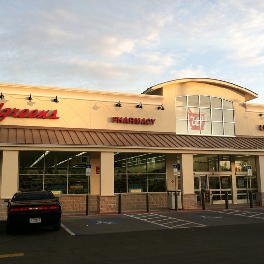 Walgreens Village of Tampa 1 tip