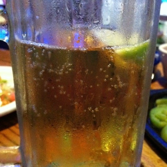Photo taken at Chili&#39;s Grill &amp; Bar by Jon H. on 10/8/2011